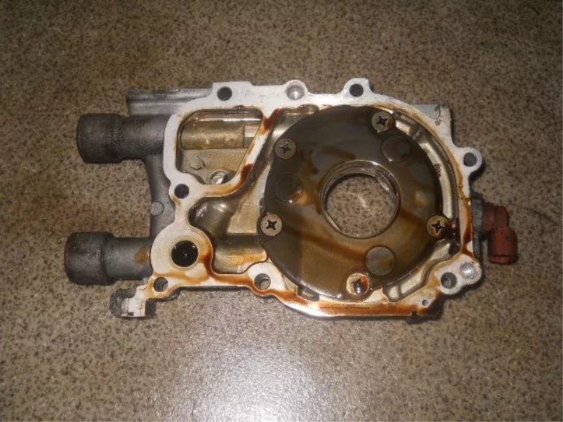 Масляный насос BS252404