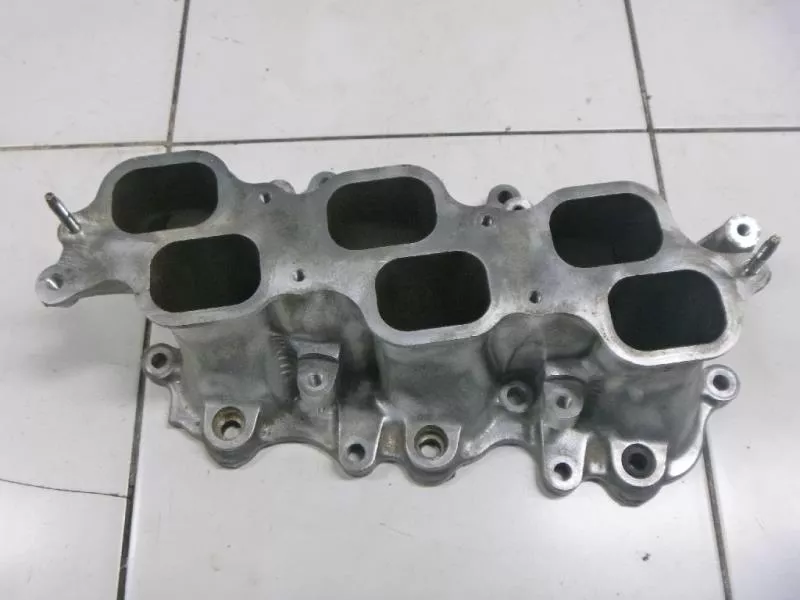 Впускной коллектор ST299745