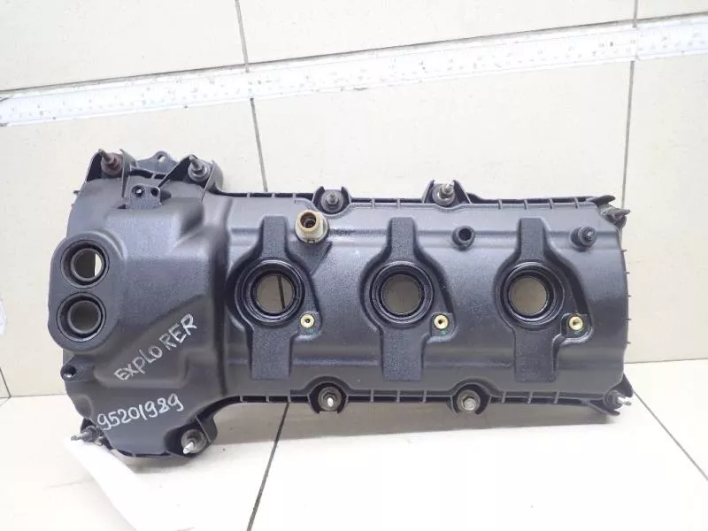 Клапанная крышка ГБЦ BS69879