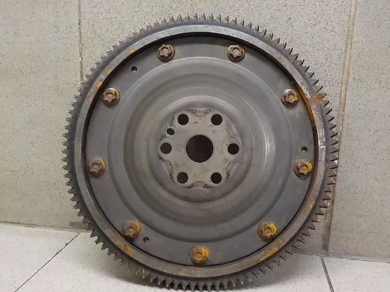 Маховик двигателя BS263494