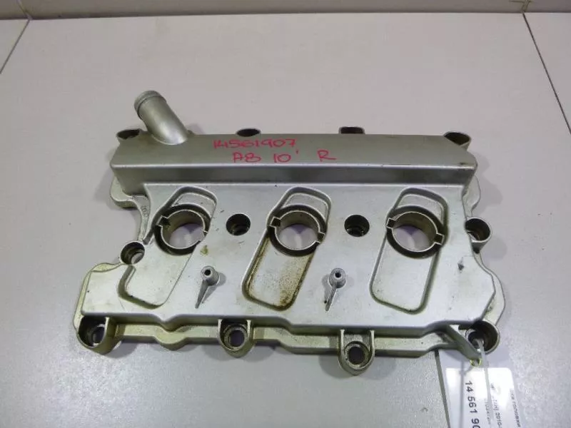 Клапанная крышка ГБЦ BS69331