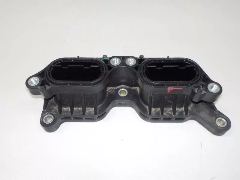 Впускной коллектор ST300802 Впускной коллектор ST300802