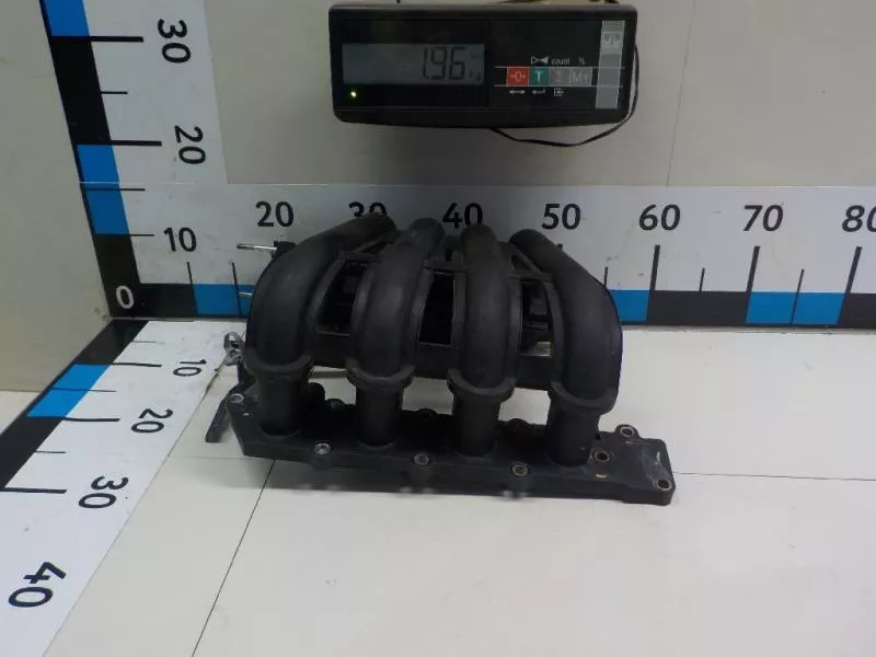 Впускной коллектор ST302921 Впускной коллектор ST302921