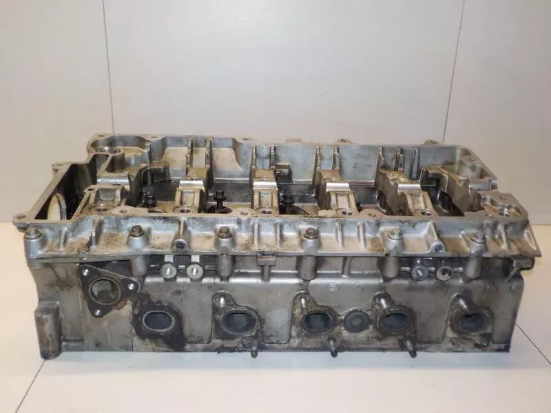 ГБЦ (головка блока цилиндров) ST297495 ГБЦ (головка блока цилиндров) ST297495