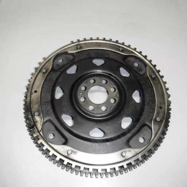 Маховик двигателя BS267191