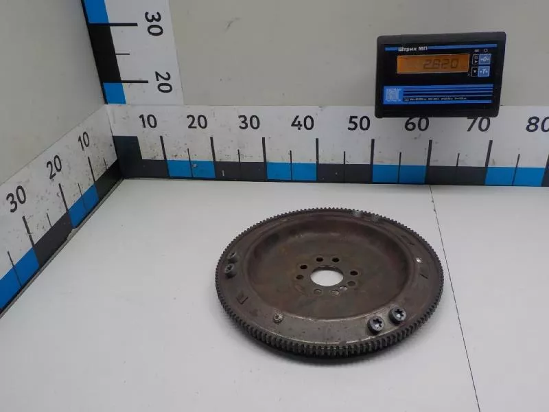 Маховик двигателя BS265599