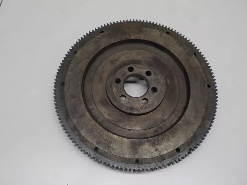 Маховик двигателя BS267618