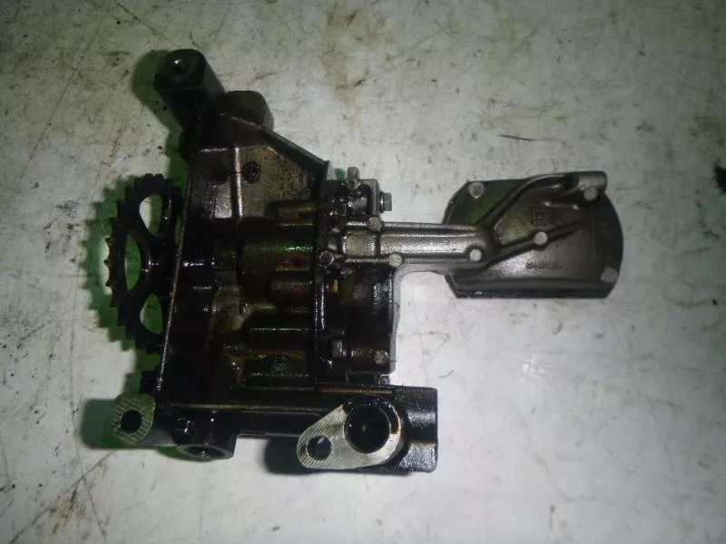 Масляный насос BS252592 Масляный насос BS252592