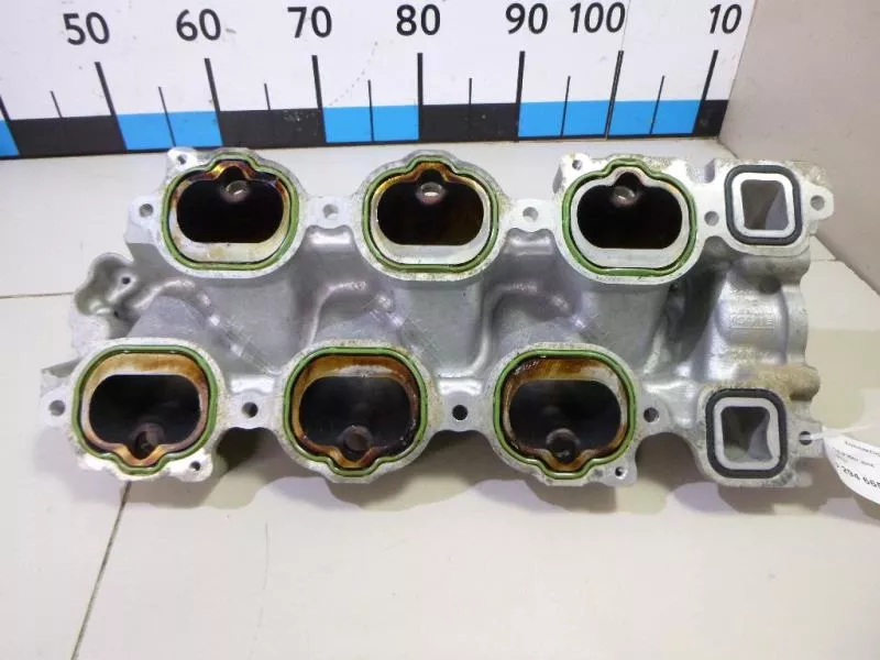 Впускной коллектор ST301062 Впускной коллектор ST301062