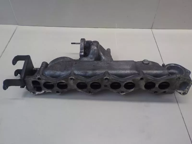 Впускной коллектор ST301166 Впускной коллектор ST301166