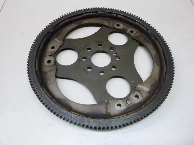 Маховик двигателя BS263331