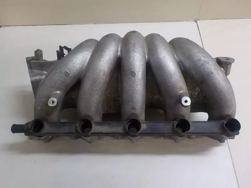 Впускной коллектор ST298853 Впускной коллектор ST298853