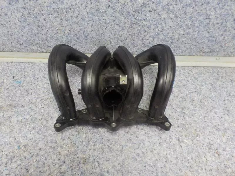 Впускной коллектор ST298542