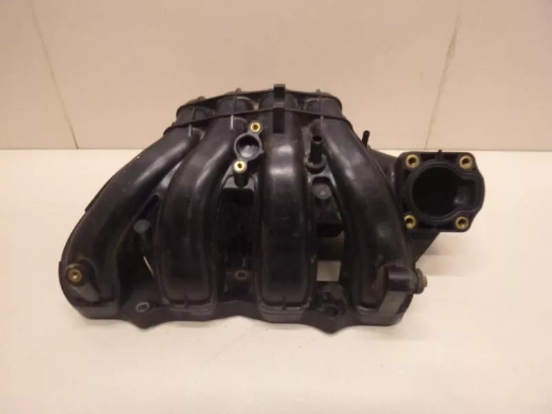 Впускной коллектор ST299024