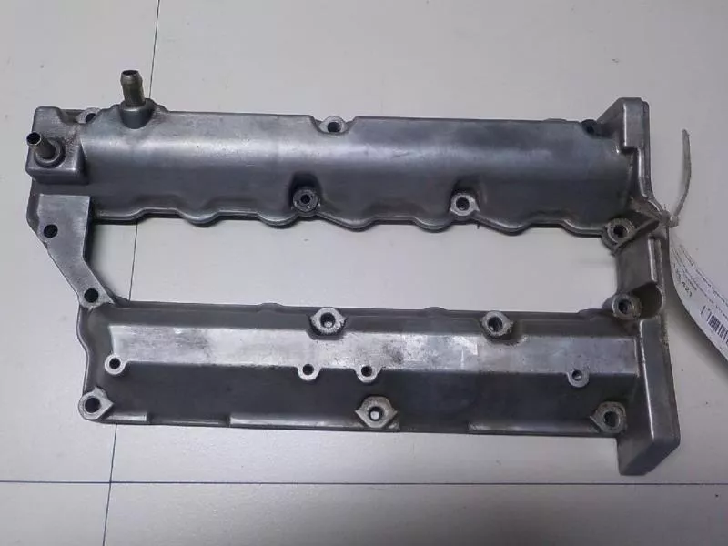 Клапанная крышка ГБЦ BS68302 Клапанная крышка ГБЦ BS68302