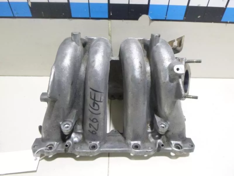 Впускной коллектор ST298449 Впускной коллектор ST298449