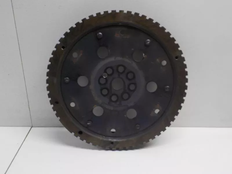 Маховик двигателя BS265691