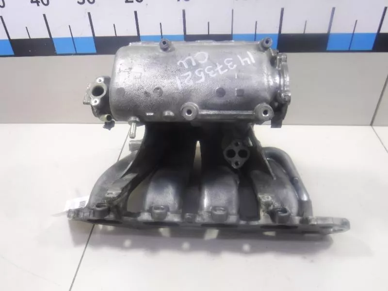 Впускной коллектор ST299426 Впускной коллектор ST299426