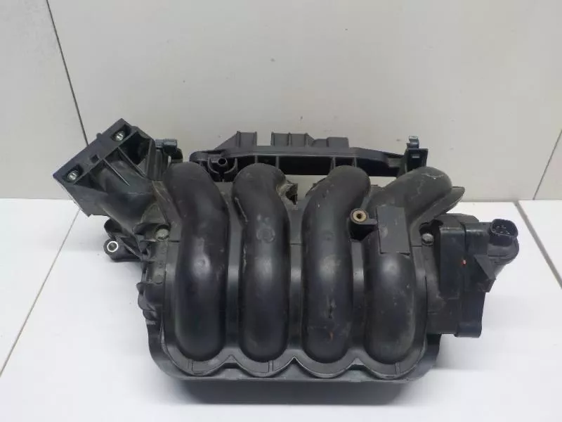 Впускной коллектор ST297808 Впускной коллектор ST297808