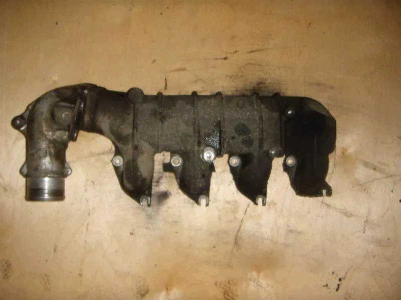 Впускной коллектор ST300056