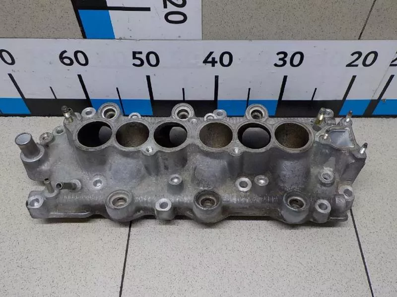 Впускной коллектор ST302306