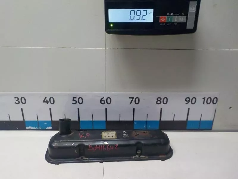 Клапанная крышка ГБЦ BS68688 Клапанная крышка ГБЦ BS68688