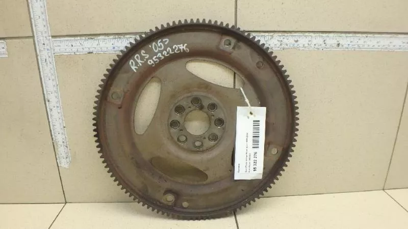 Маховик двигателя BS263352