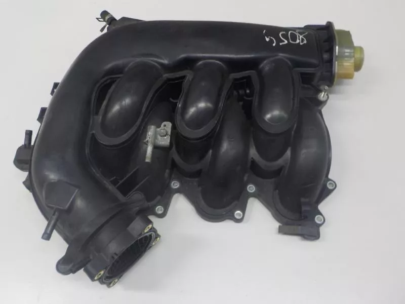 Впускной коллектор ST299400