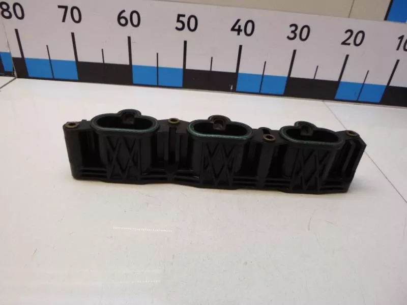 Впускной коллектор ST297918