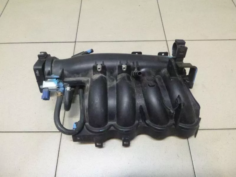 Впускной коллектор ST299775 Впускной коллектор ST299775