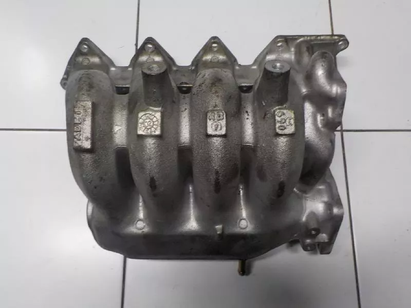 Впускной коллектор ST300079