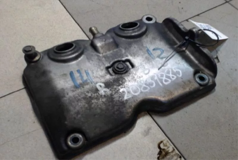 Клапанная крышка ГБЦ BS68001