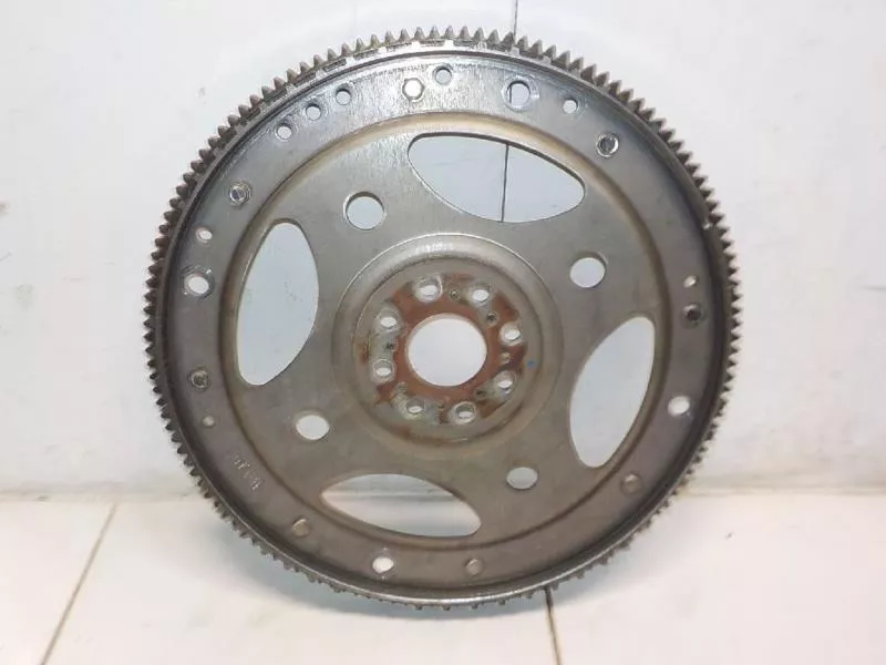 Маховик двигателя BS266189 Маховик двигателя BS266189