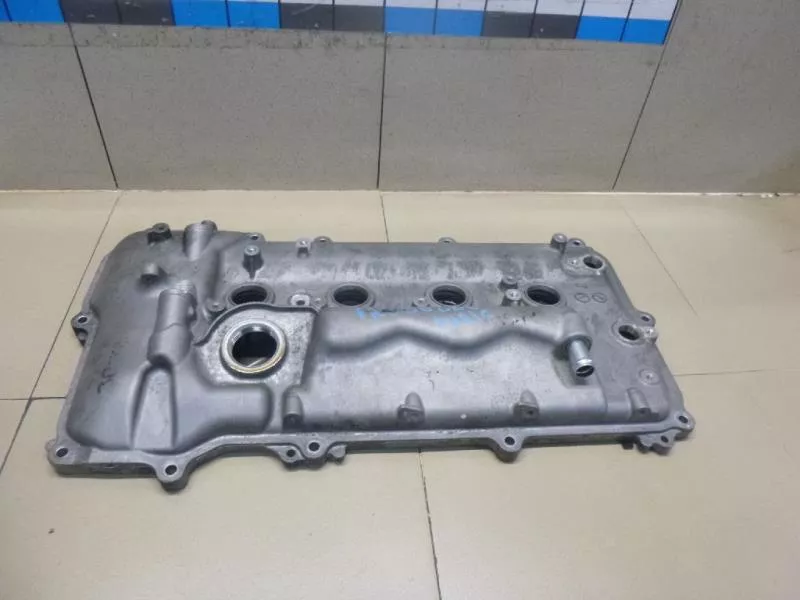 Клапанная крышка ГБЦ BS68758 Клапанная крышка ГБЦ BS68758