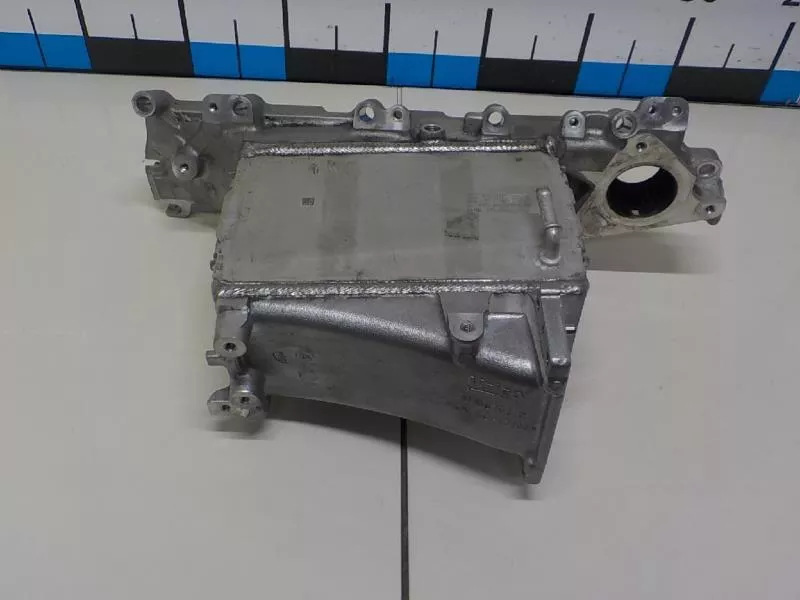 Впускной коллектор ST302848 Впускной коллектор ST302848