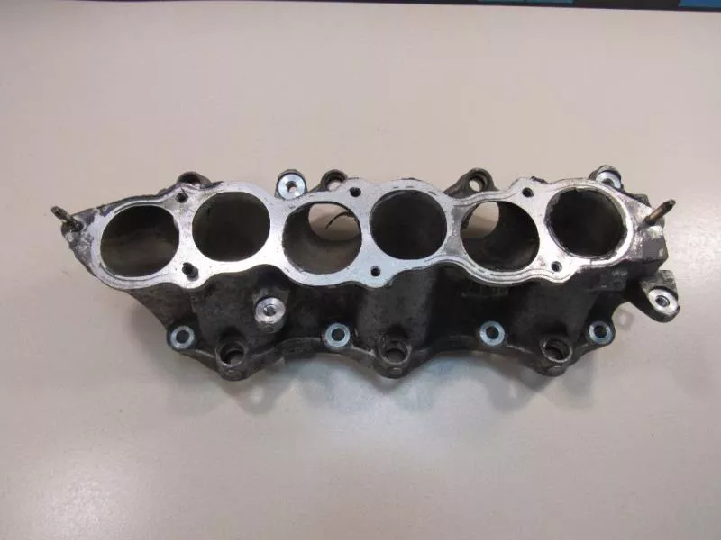 Впускной коллектор ST300763