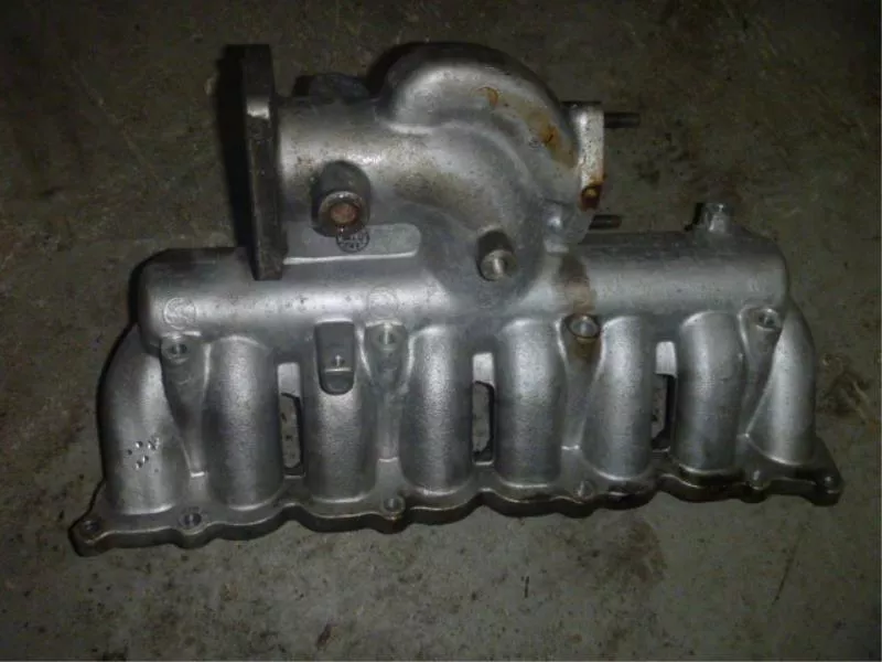 Впускной коллектор ST298607