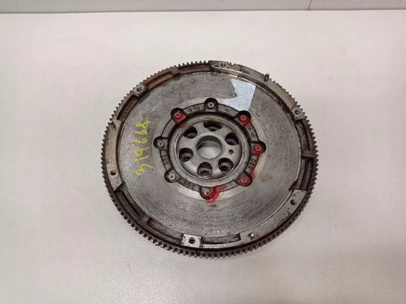 Маховик двигателя BS267275 Маховик двигателя BS267275