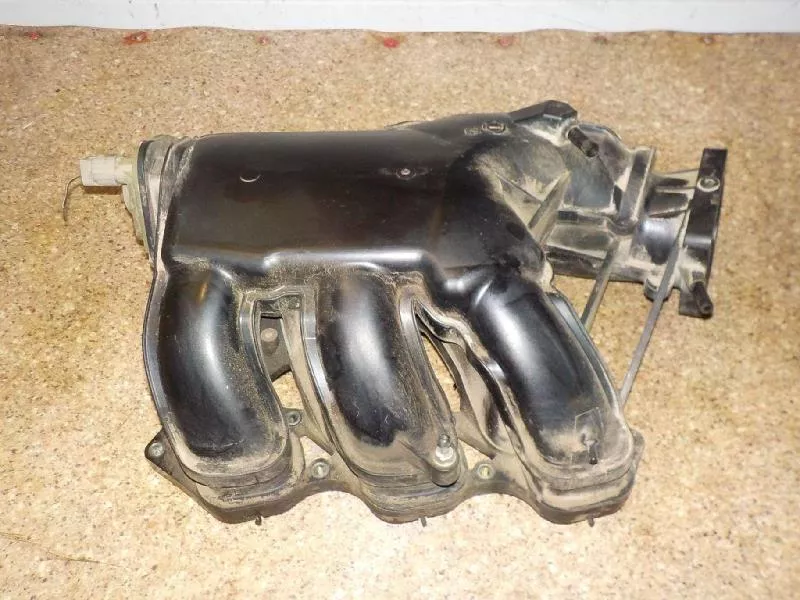 Впускной коллектор ST300521 Впускной коллектор ST300521