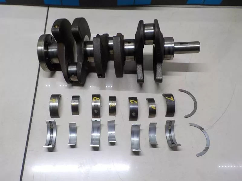 Коленвал BS250633 Коленвал BS250633