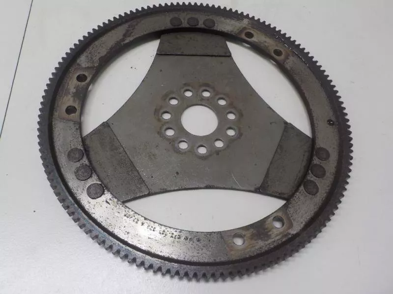 Маховик двигателя BS263842