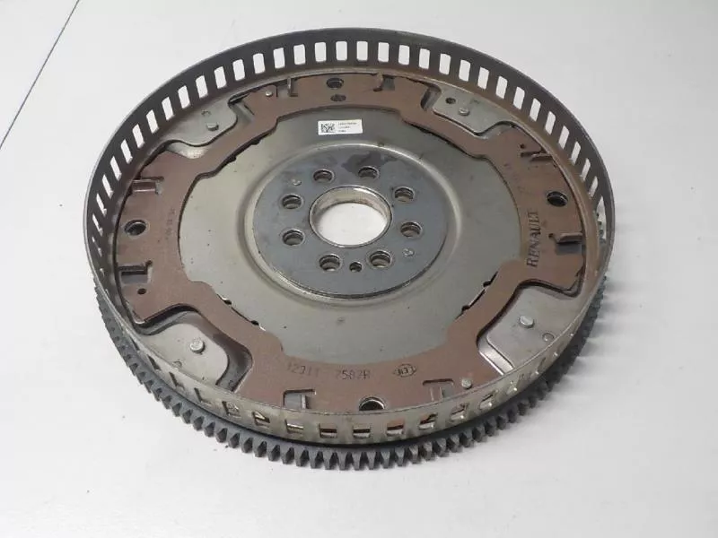 Маховик двигателя BS267299