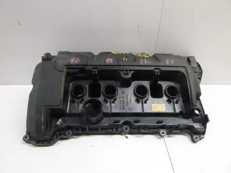 Клапанная крышка ГБЦ BS70313