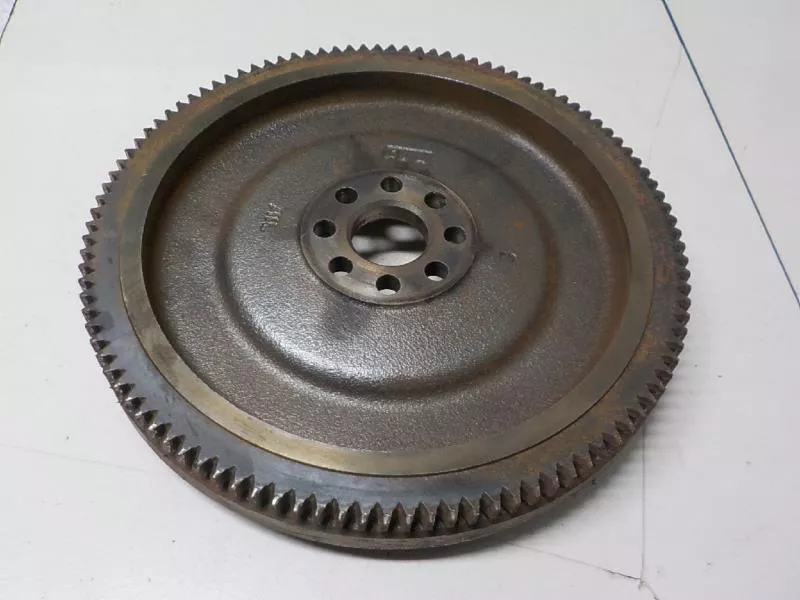 Маховик двигателя BS265405