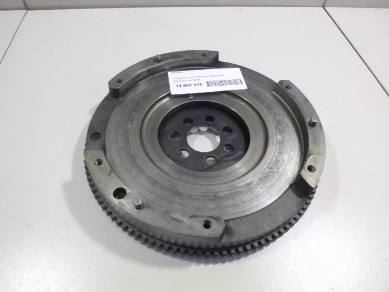 Маховик двигателя BS267533