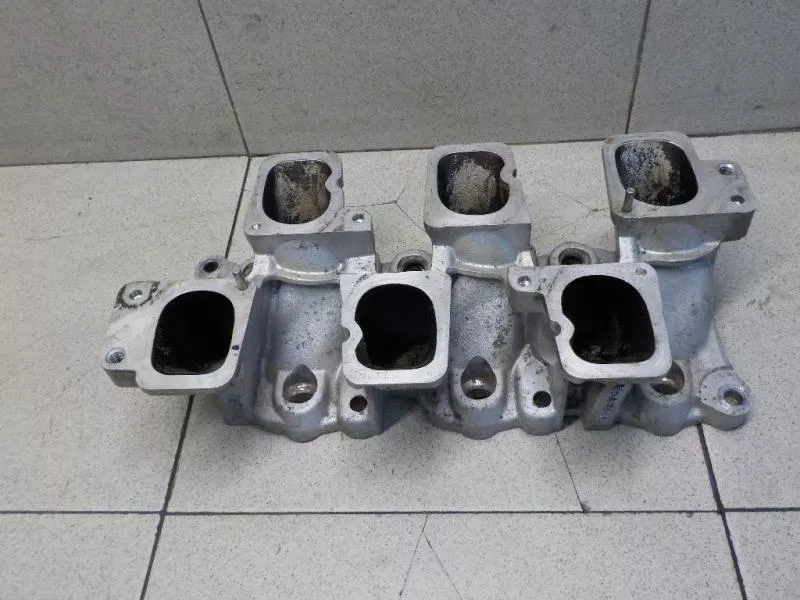 Впускной коллектор ST298582