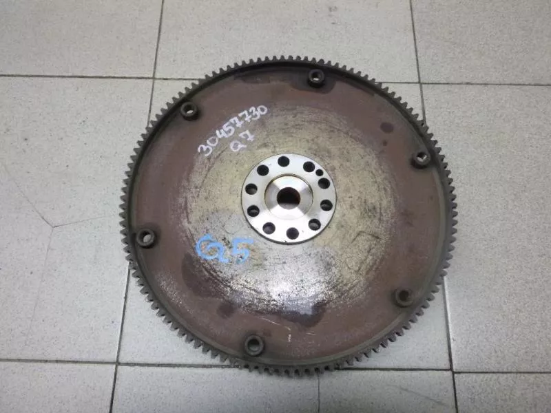 Маховик двигателя BS266036 Маховик двигателя BS266036