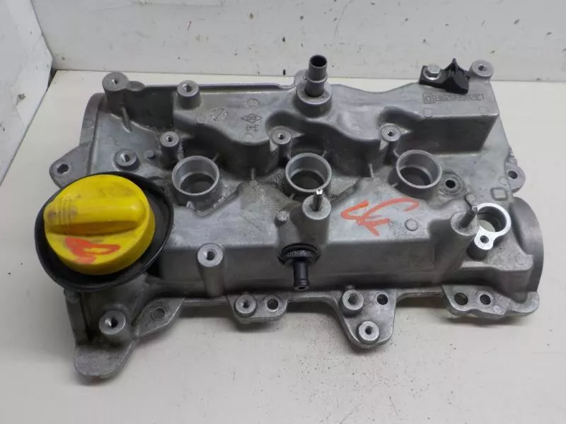 Клапанная крышка ГБЦ BS69825