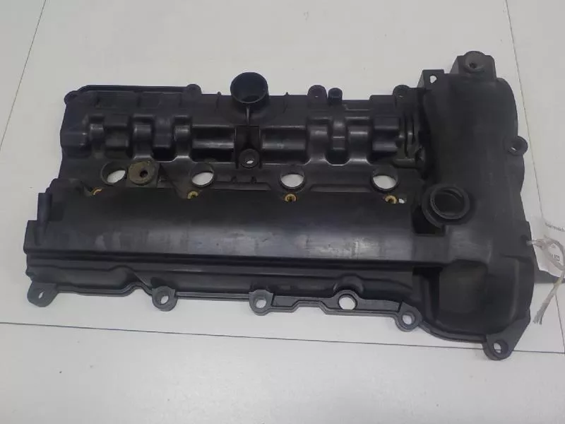 Клапанная крышка ГБЦ BS69637