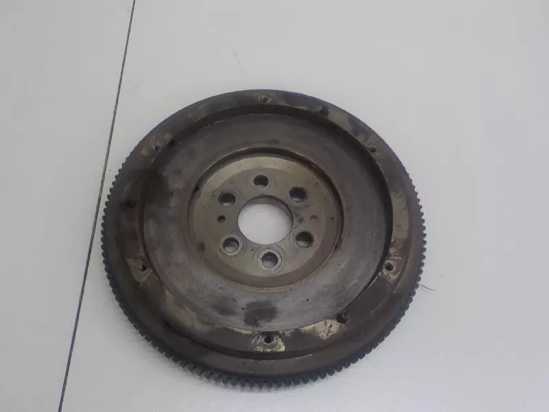 Маховик двигателя BS266547